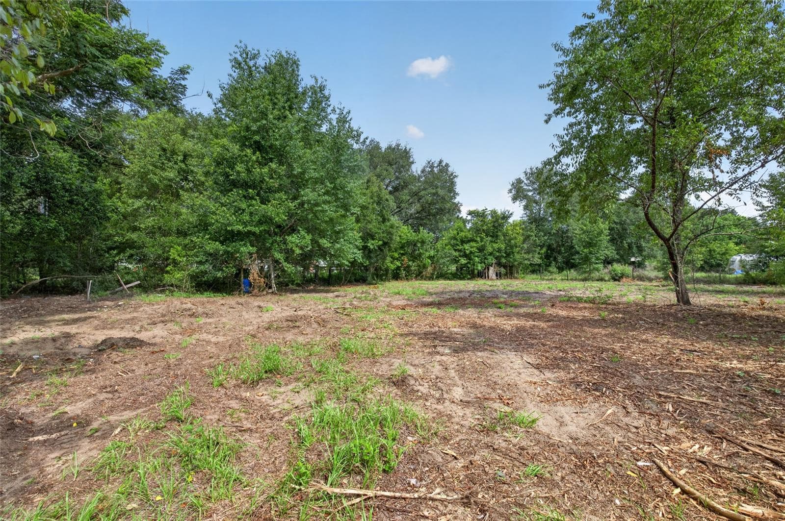 8608 HAMSTER DRIVE — photo 21 of 28