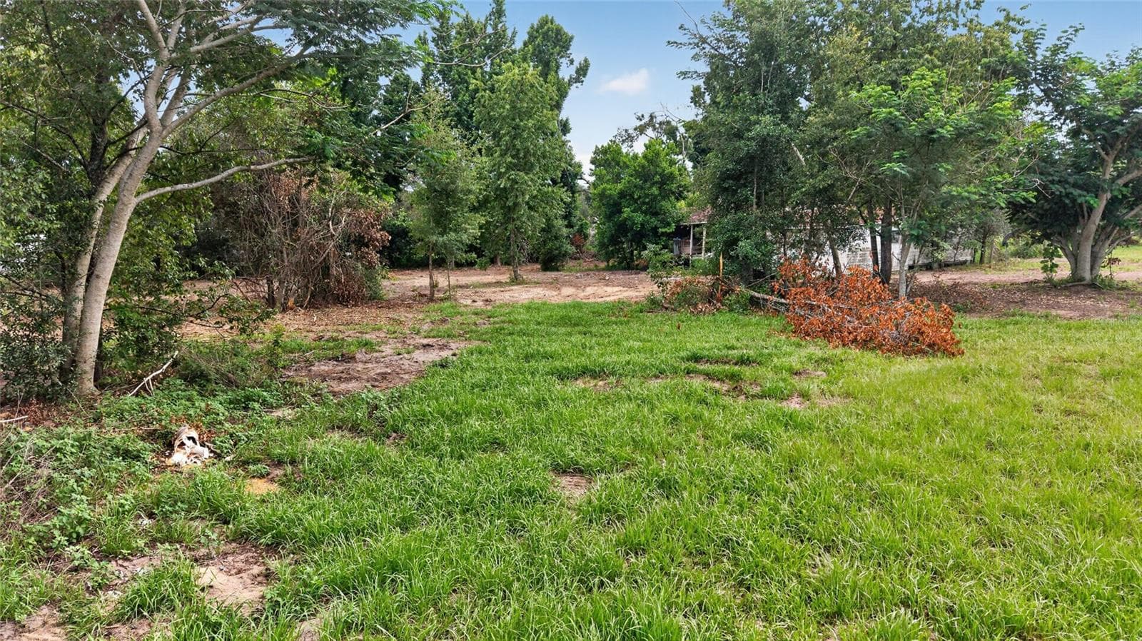 8608 HAMSTER DRIVE — photo 9 of 28