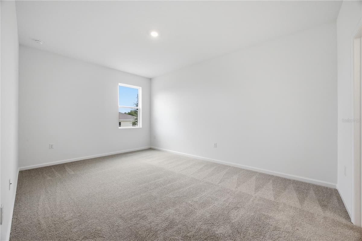 6205 SANDERS GROVE CIRCLE — photo 15 of 38
