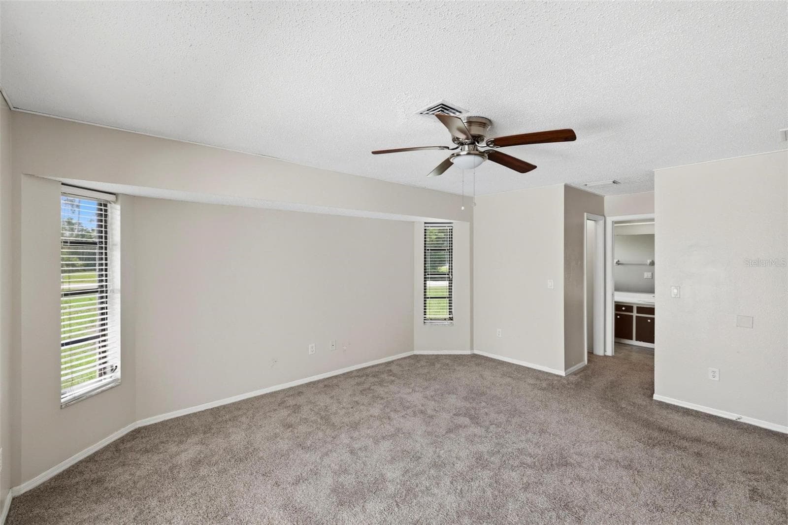 5412 ULYSSES STREET — photo 23 of 86