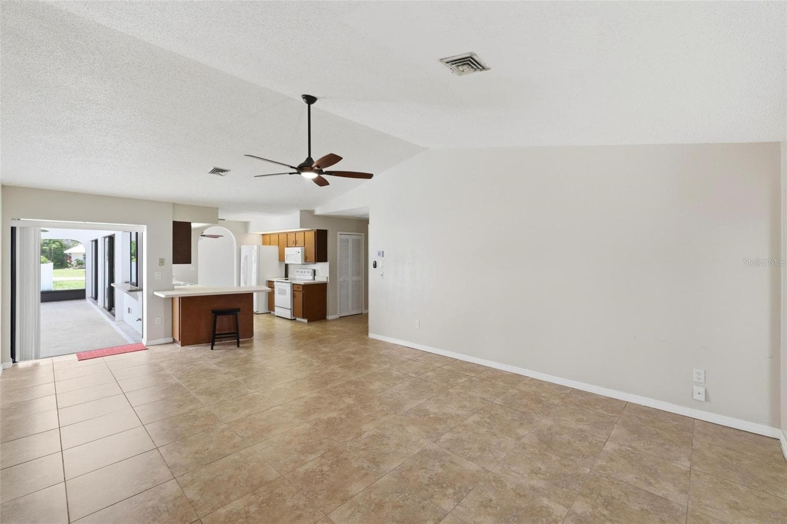 5412 ULYSSES STREET — photo 19 of 86