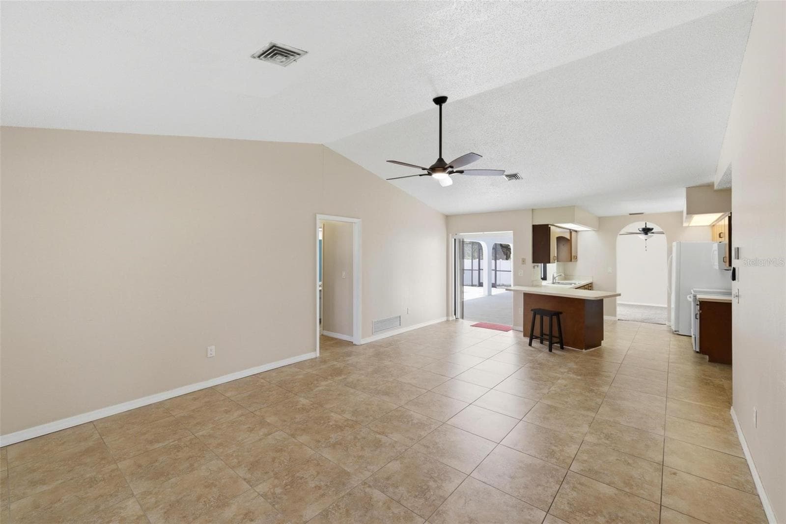 5412 ULYSSES STREET — photo 18 of 86