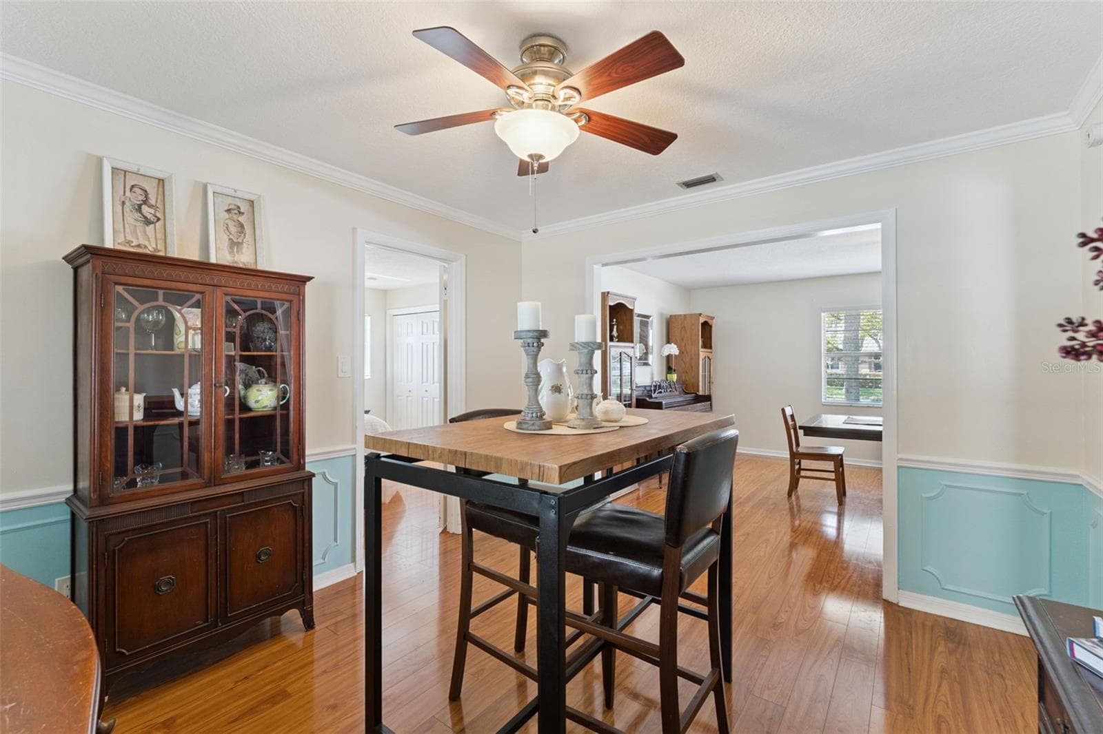 128 DELLWOOD DRIVE — photo 8 of 35