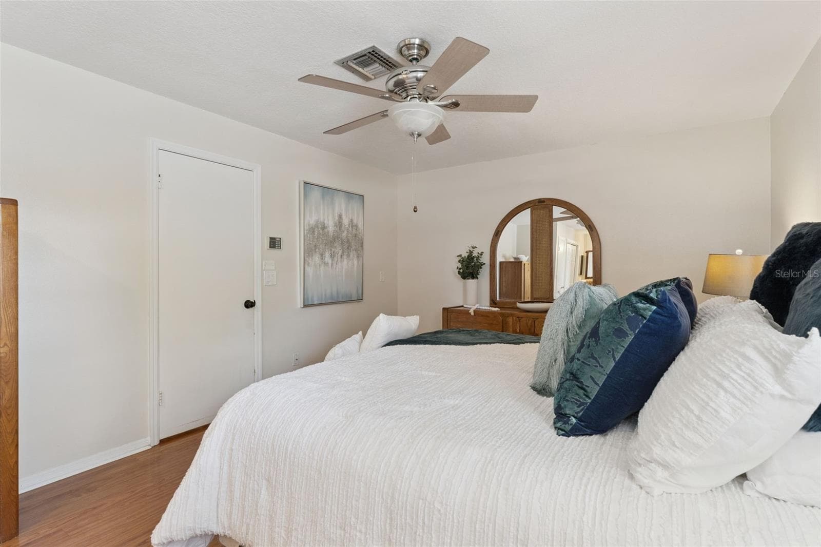 128 DELLWOOD DRIVE — photo 19 of 35