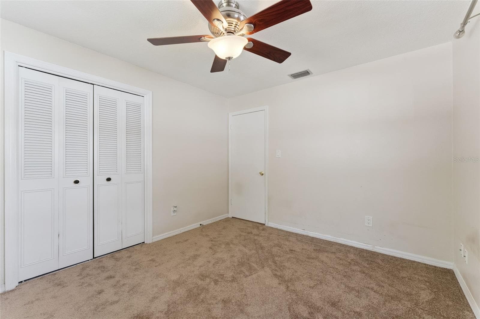 128 DELLWOOD DRIVE — photo 24 of 35
