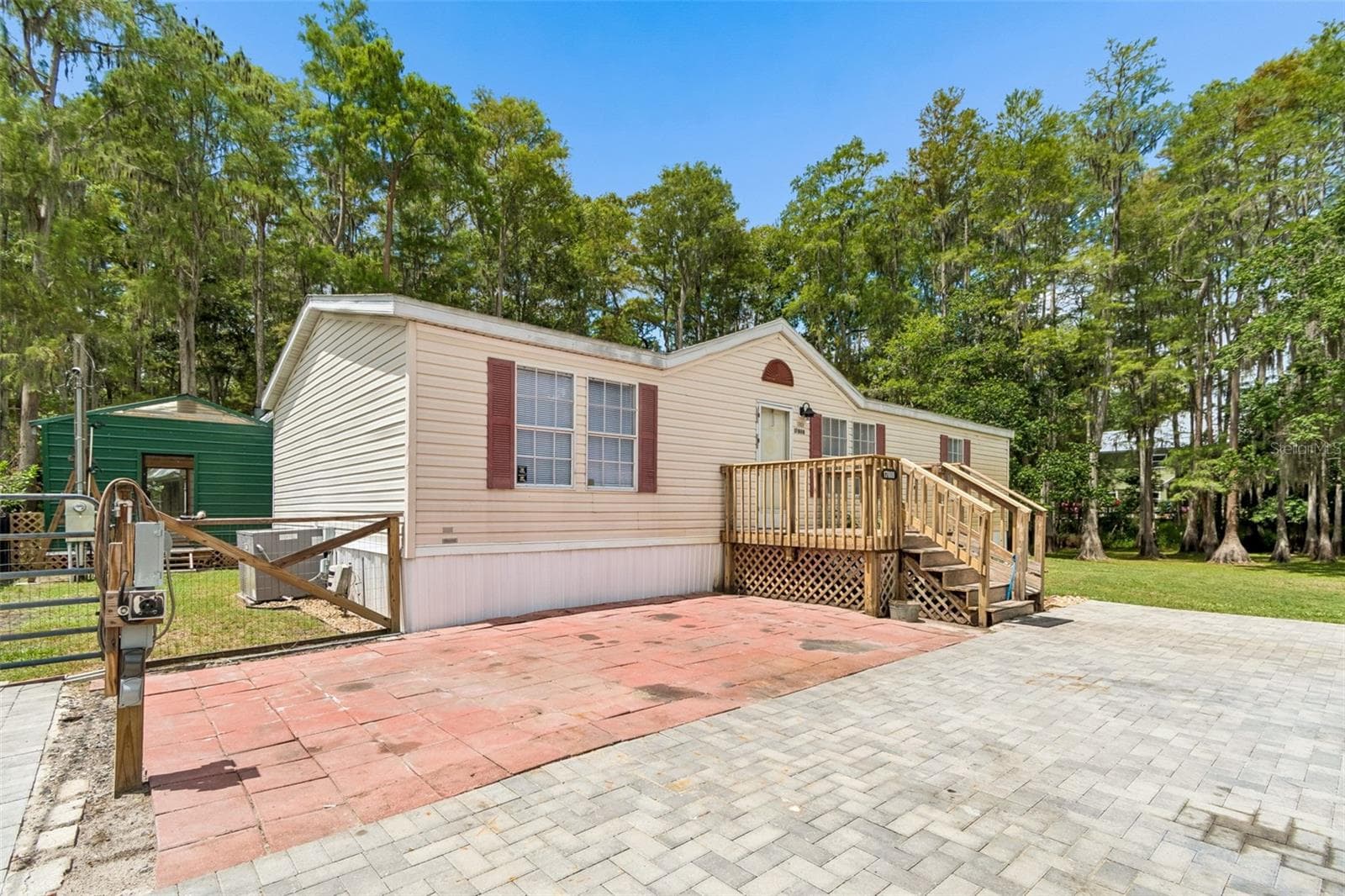 17808 DOGWOOD DRIVE — photo 56 of 68