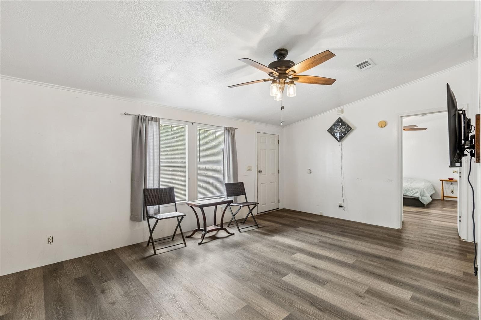 17808 DOGWOOD DRIVE — photo 11 of 68