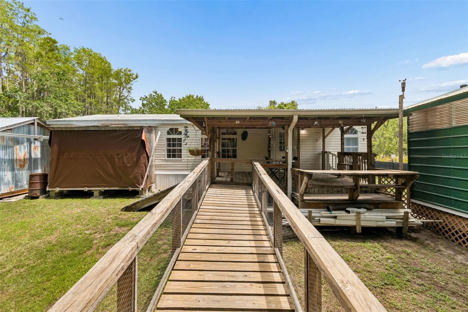 17808 DOGWOOD DRIVE — photo 49 of 68