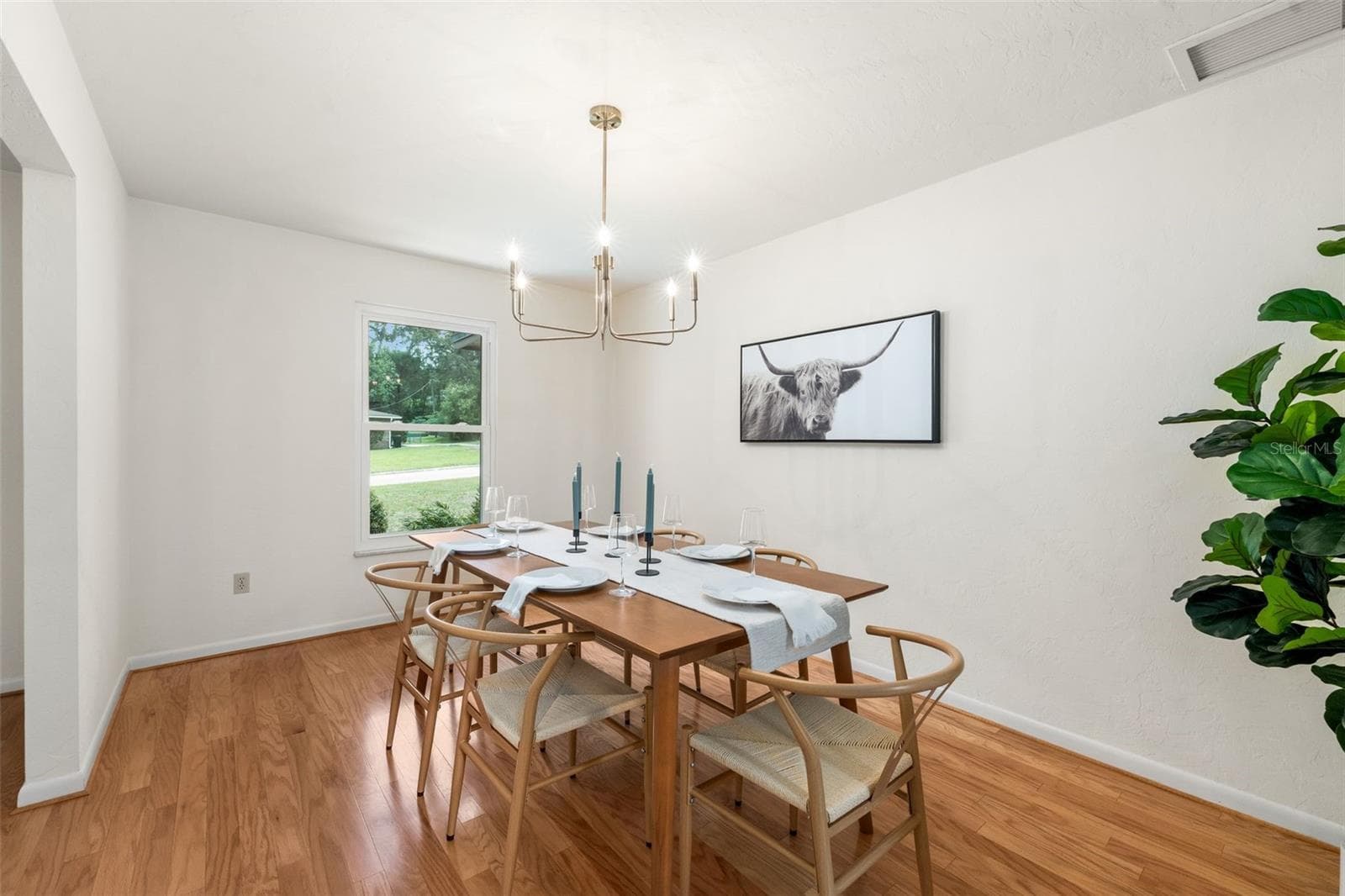 7610 40TH AVENUE — photo 9 of 41