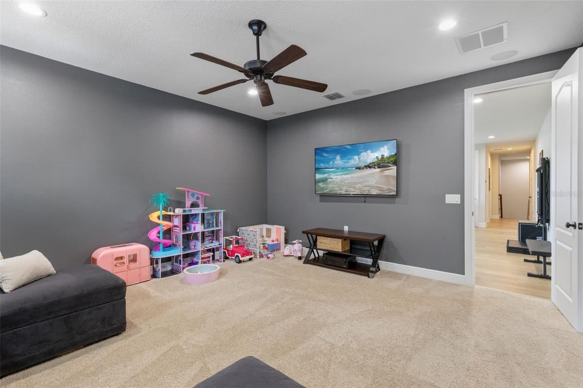 2218 SOARING EAGLE PLACE — photo 49 of 77