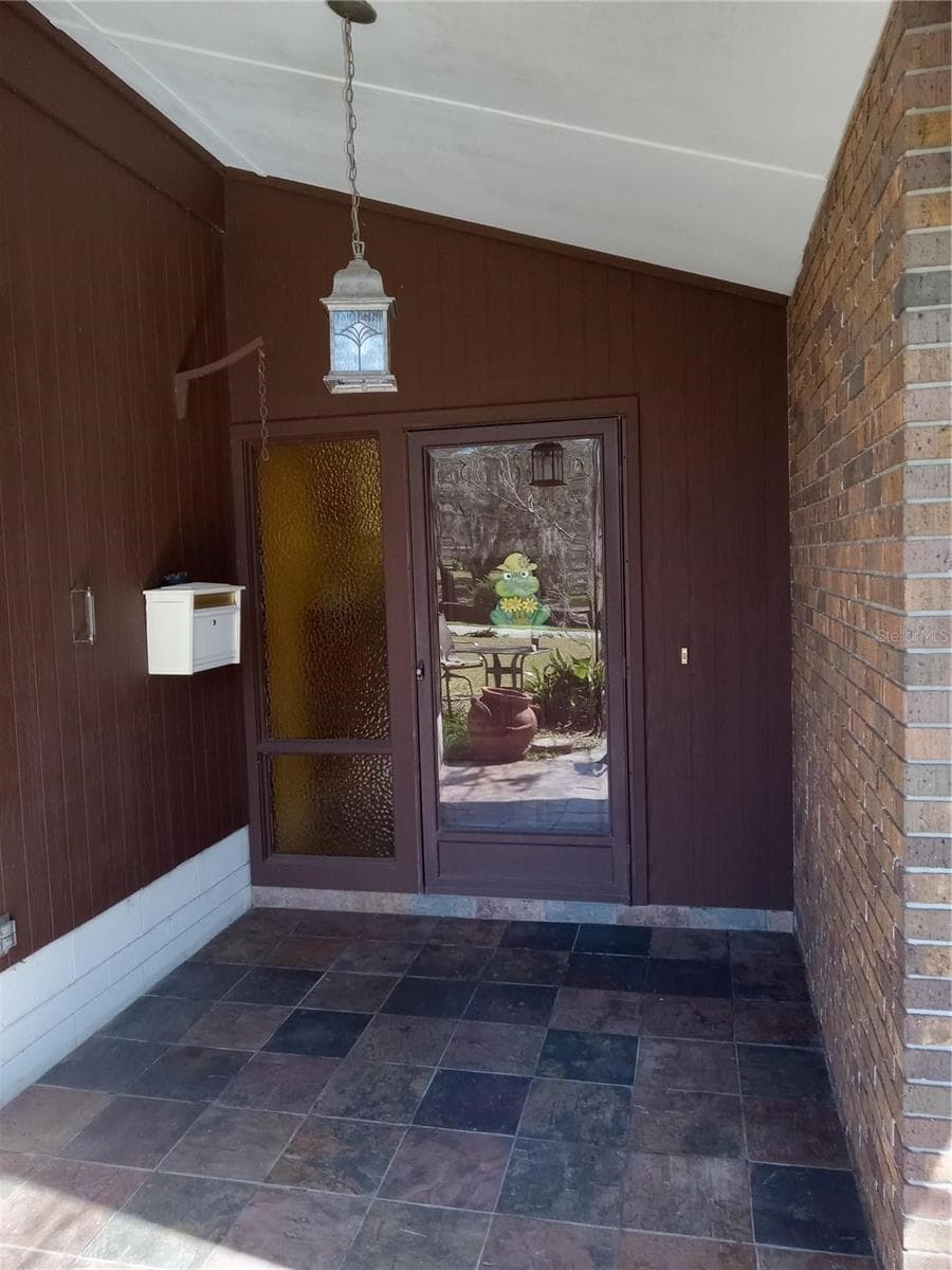 8136 5TH COURT — photo 3 of 29