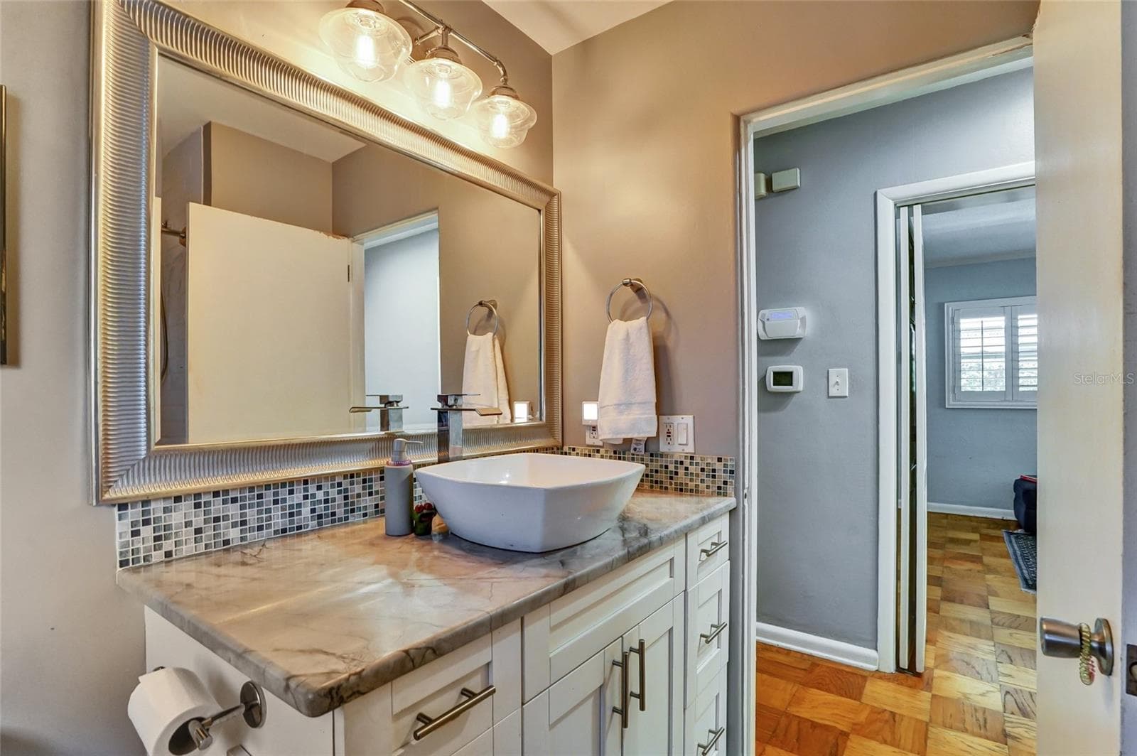 2403 CHURCH AVENUE — photo 10 of 27