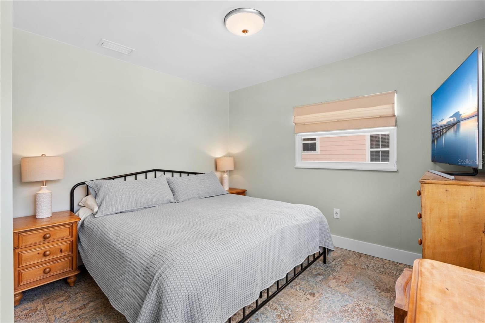 900 PINE STREET — photo 19 of 28
