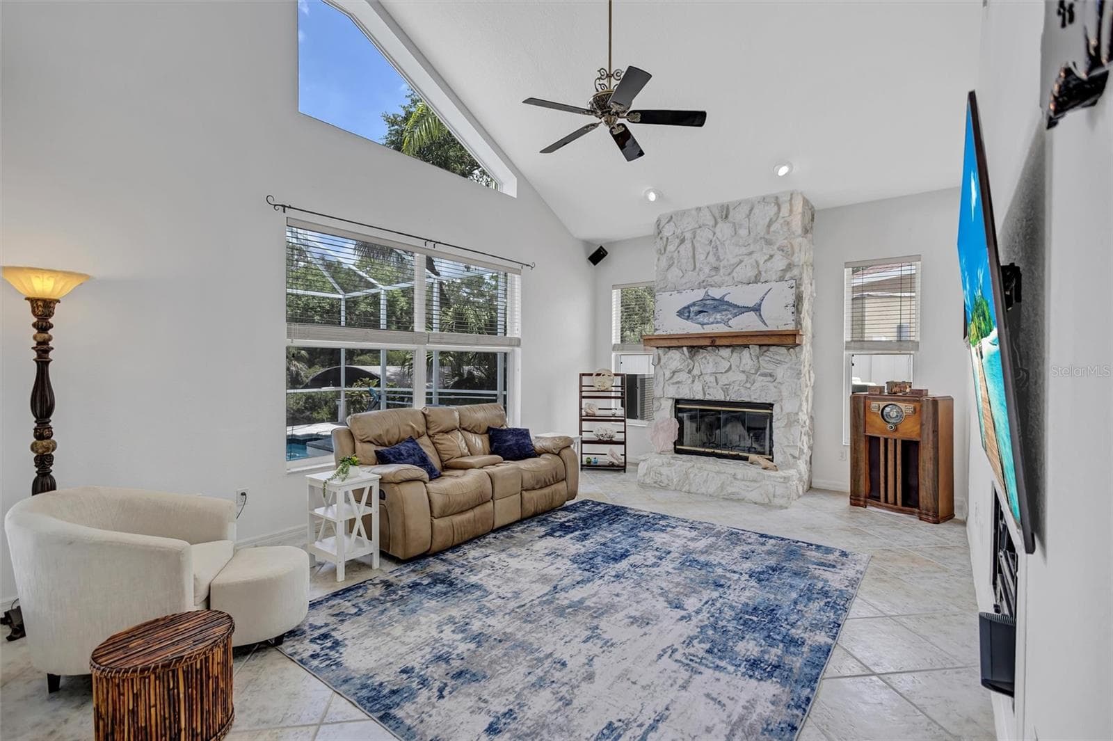 360 46TH COURT — photo 16 of 73
