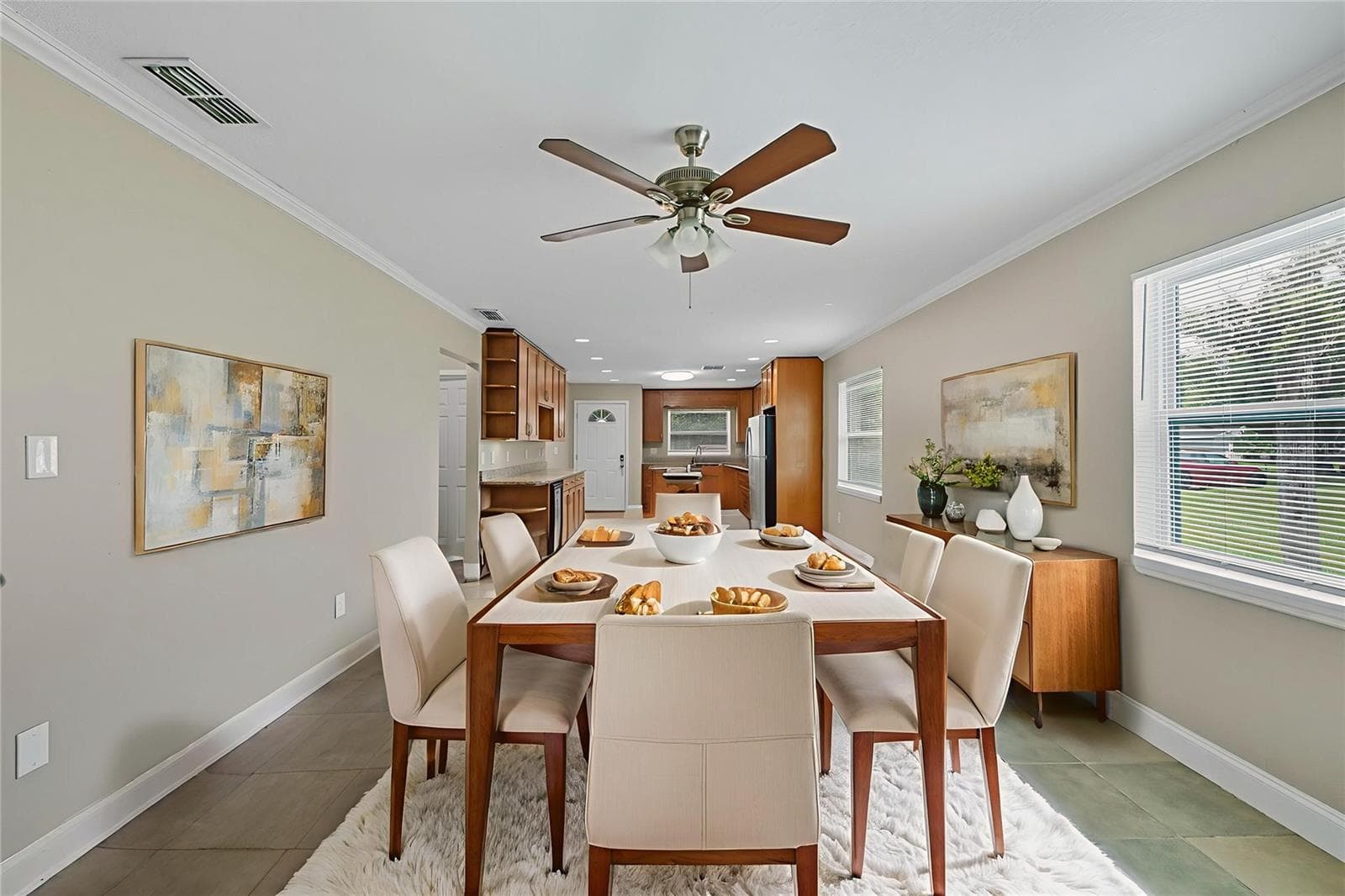 28042 LOIS DRIVE — photo 6 of 46