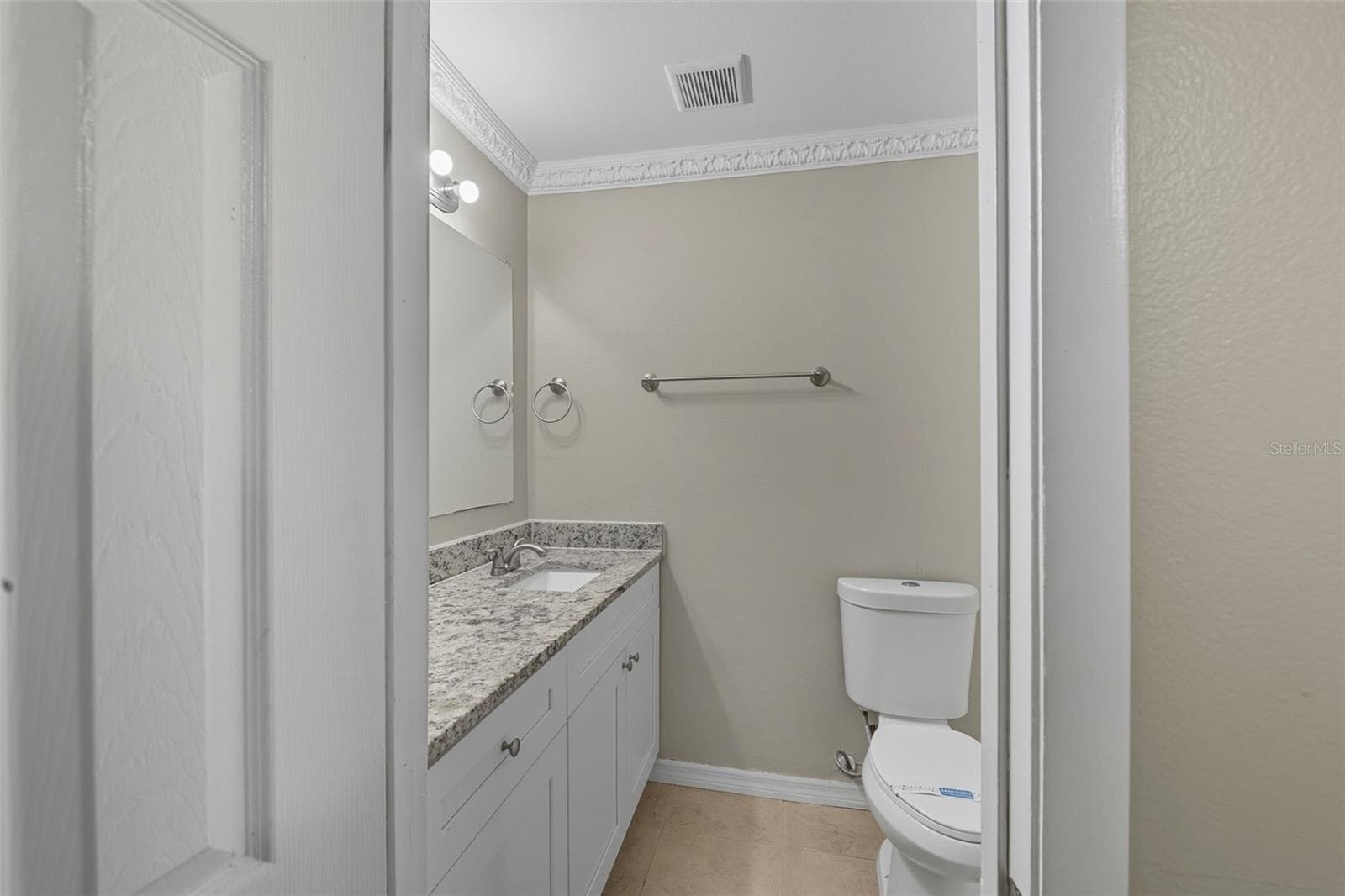 28042 LOIS DRIVE — photo 34 of 46