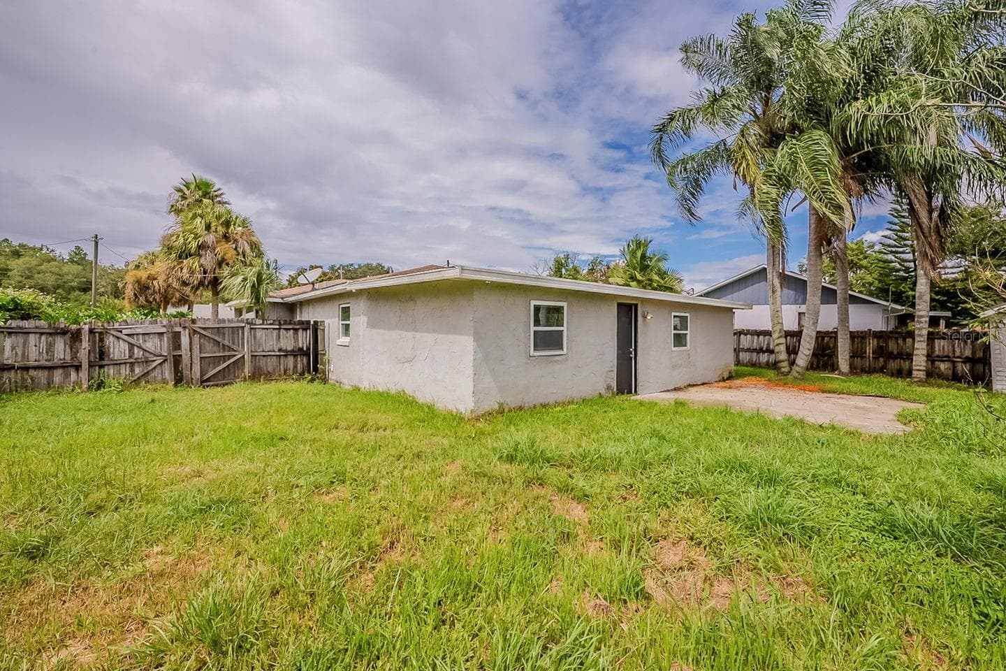 28042 LOIS DRIVE — photo 39 of 46