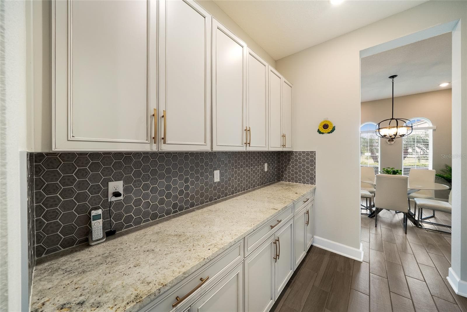 3533 BIG SKY WAY — photo 41 of 85