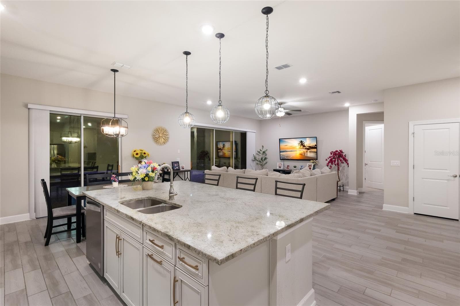 3533 BIG SKY WAY — photo 15 of 85