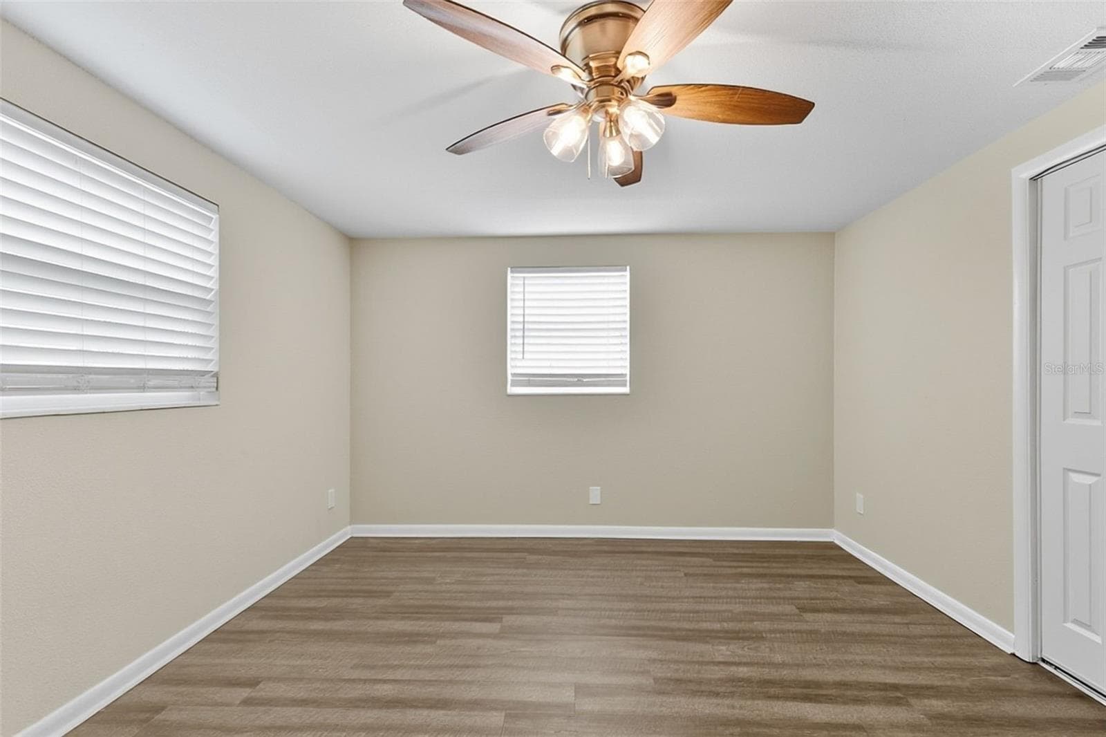 3745 HABANA STREET — photo 17 of 37
