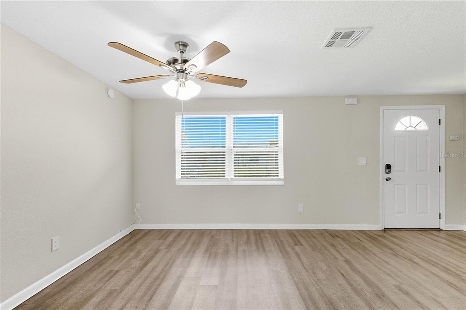 3745 HABANA STREET — photo 12 of 37