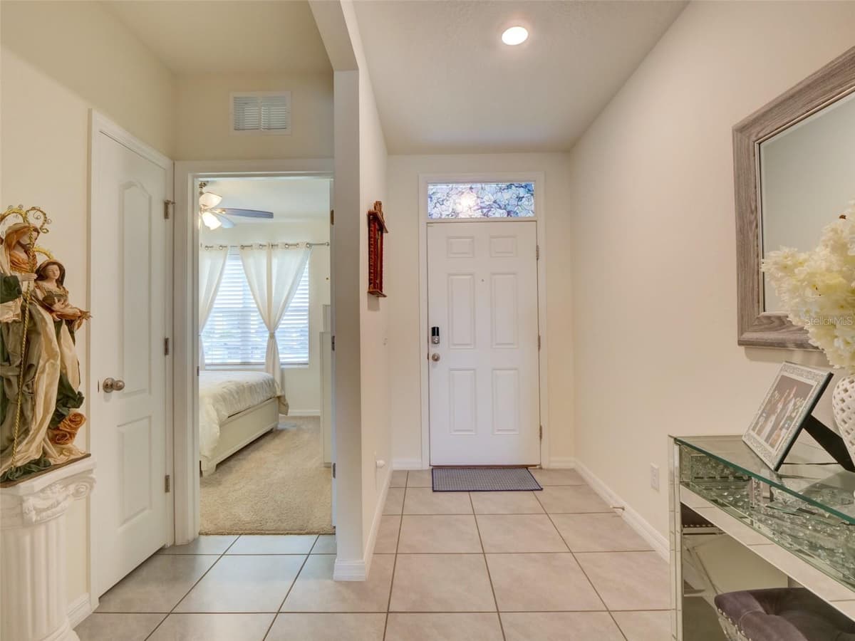 11244 AMBER RIDGE DRIVE — photo 10 of 40