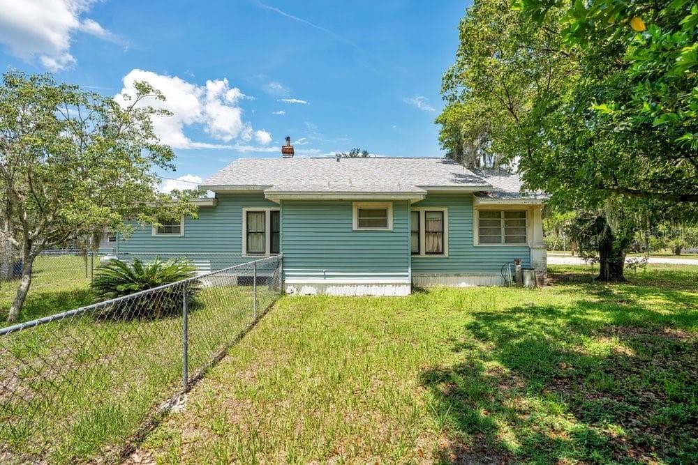 555 WESTOVER PARKWAY — photo 3 of 21