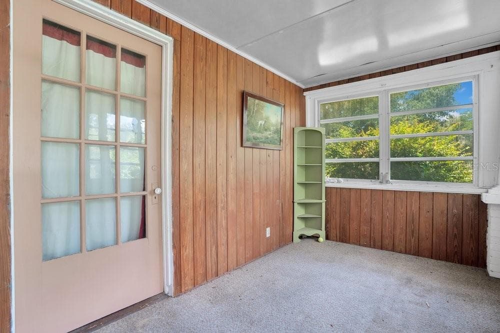 555 WESTOVER PARKWAY — photo 16 of 21
