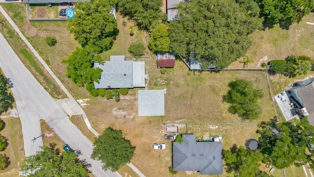 555 WESTOVER PARKWAY — photo 19 of 21