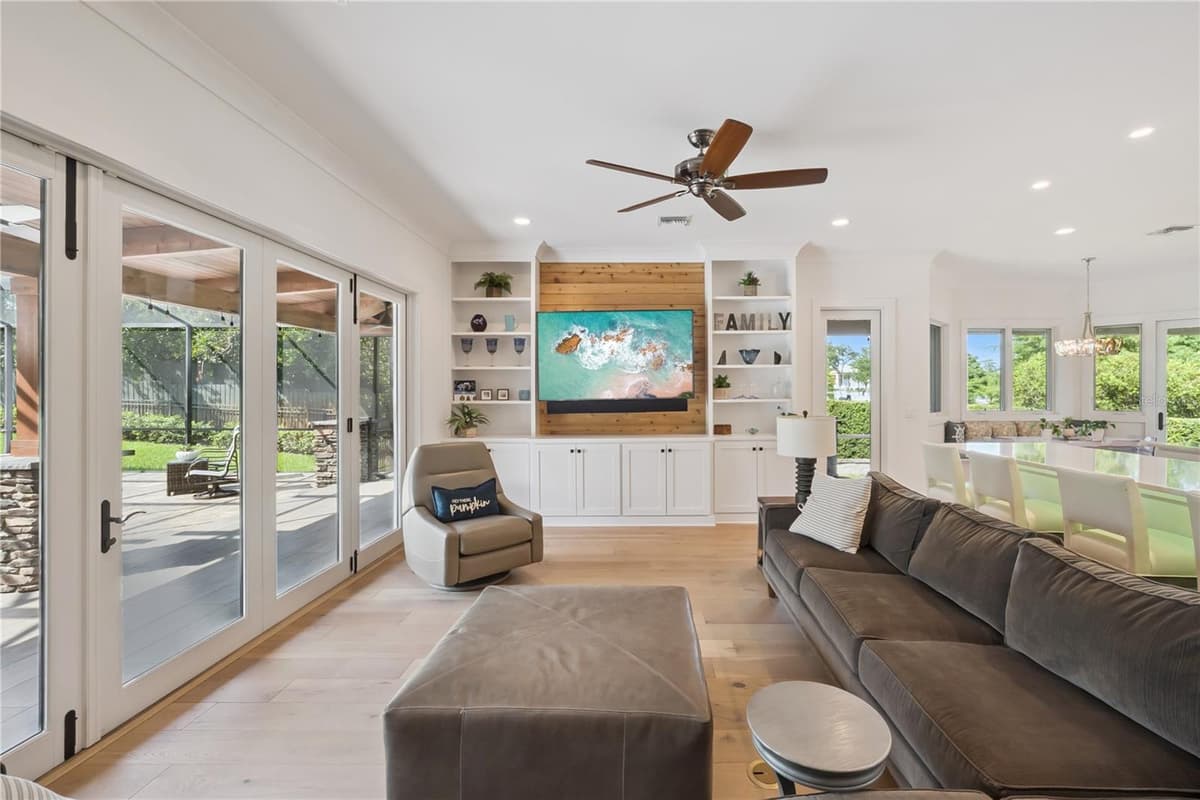 11539 LAKE BUTLER BOULEVARD — photo 11 of 80
