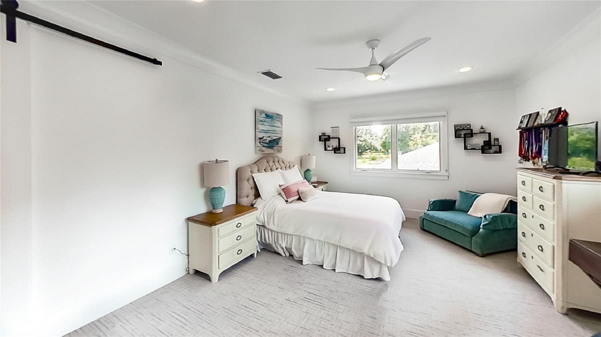 11539 LAKE BUTLER BOULEVARD — photo 38 of 80