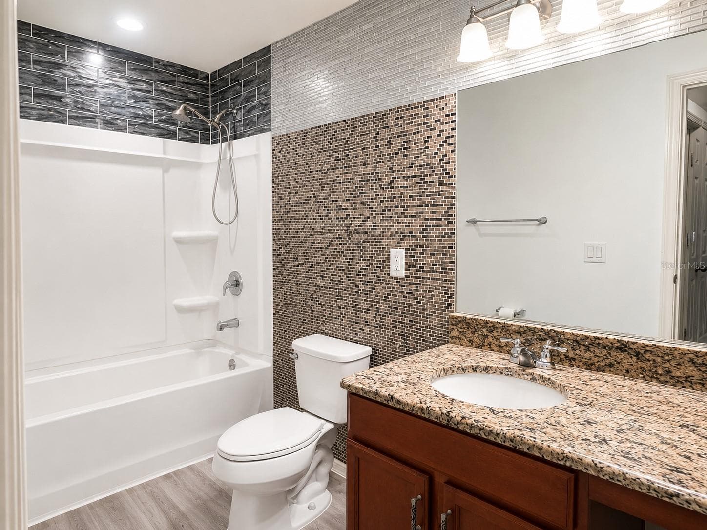 9126 FREEDOM HILL DR — photo 10 of 19