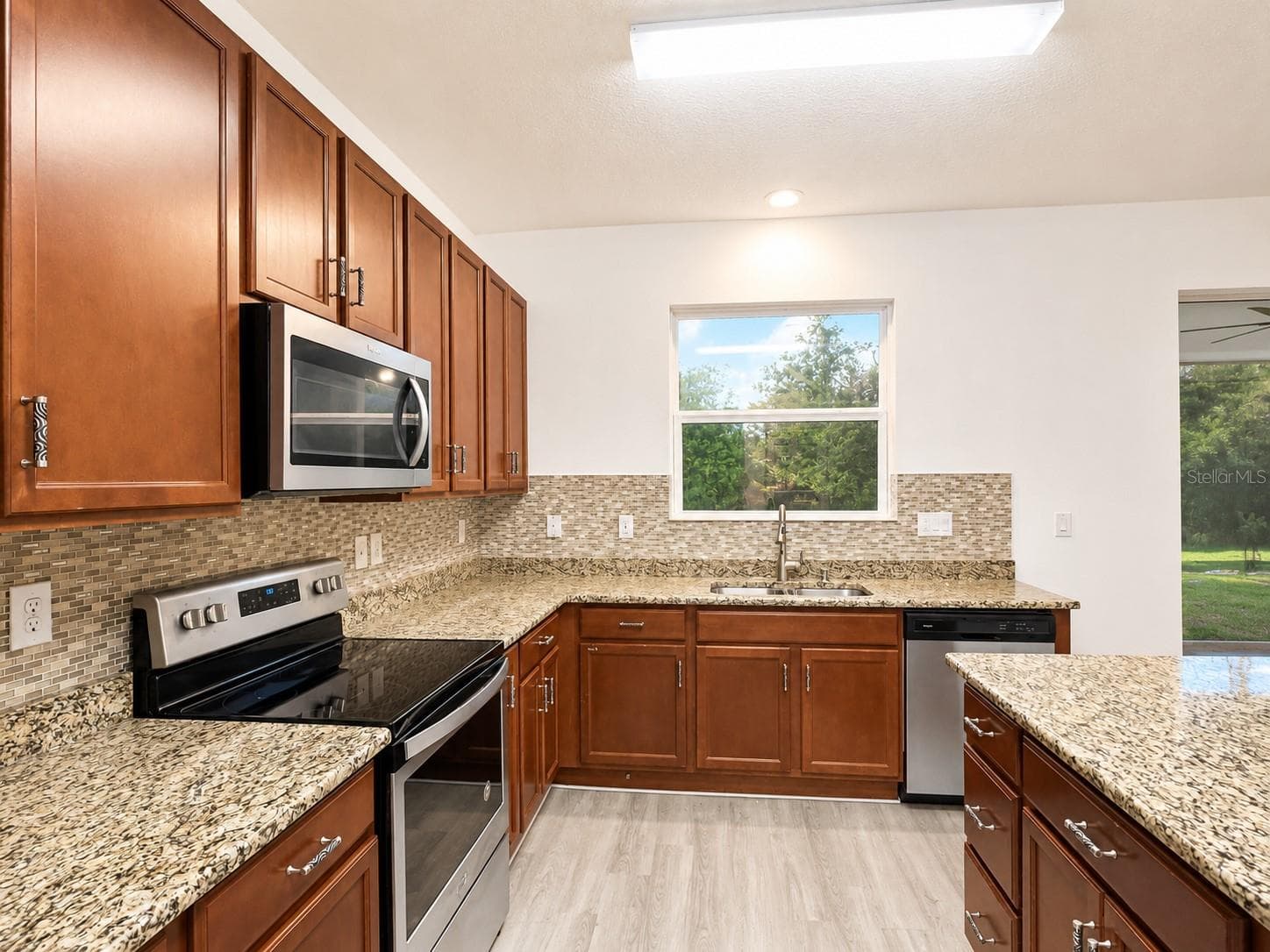 9126 FREEDOM HILL DR — photo 15 of 19