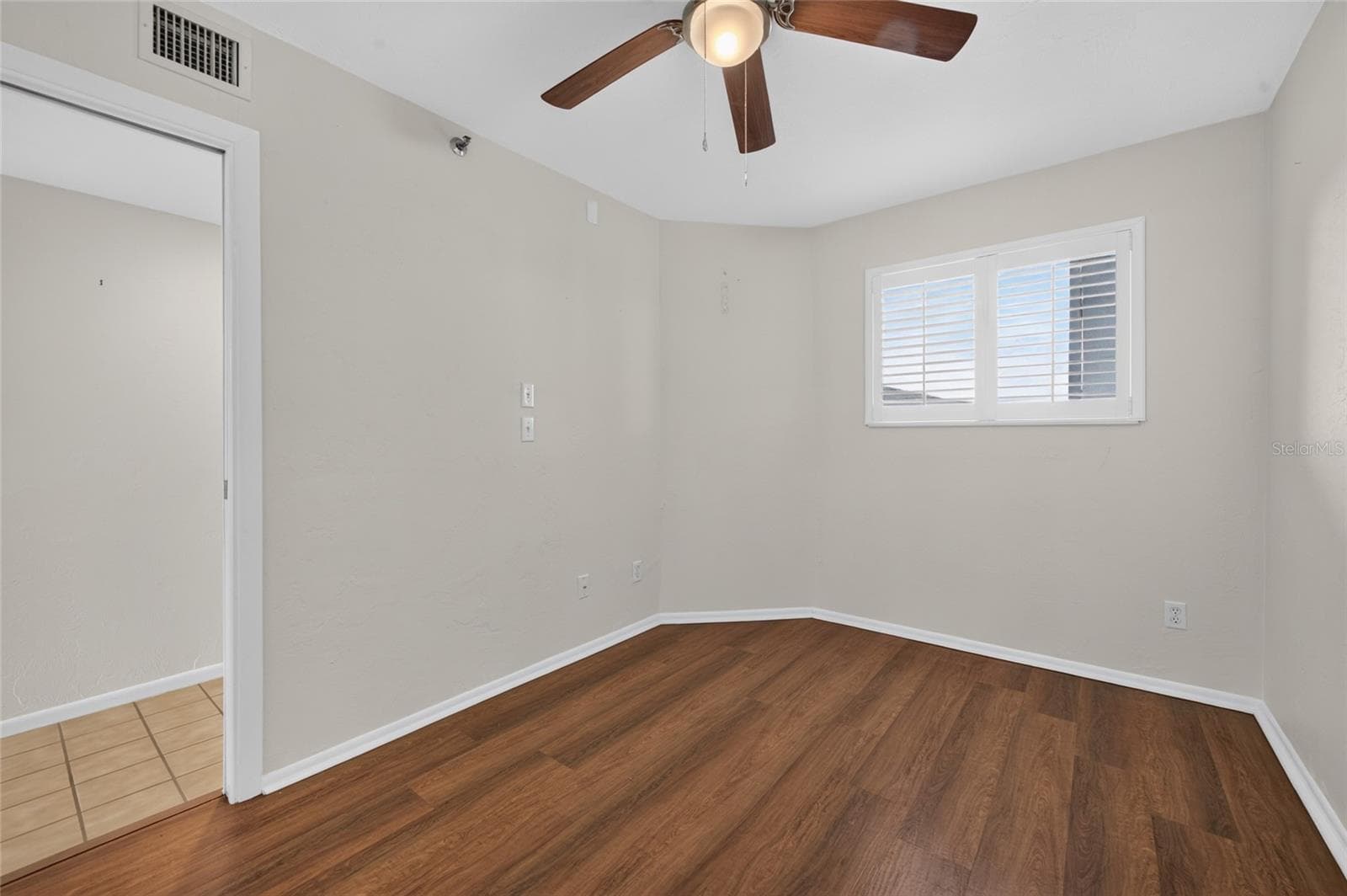 3001 ATLANTIC AVENUE — photo 7 of 41