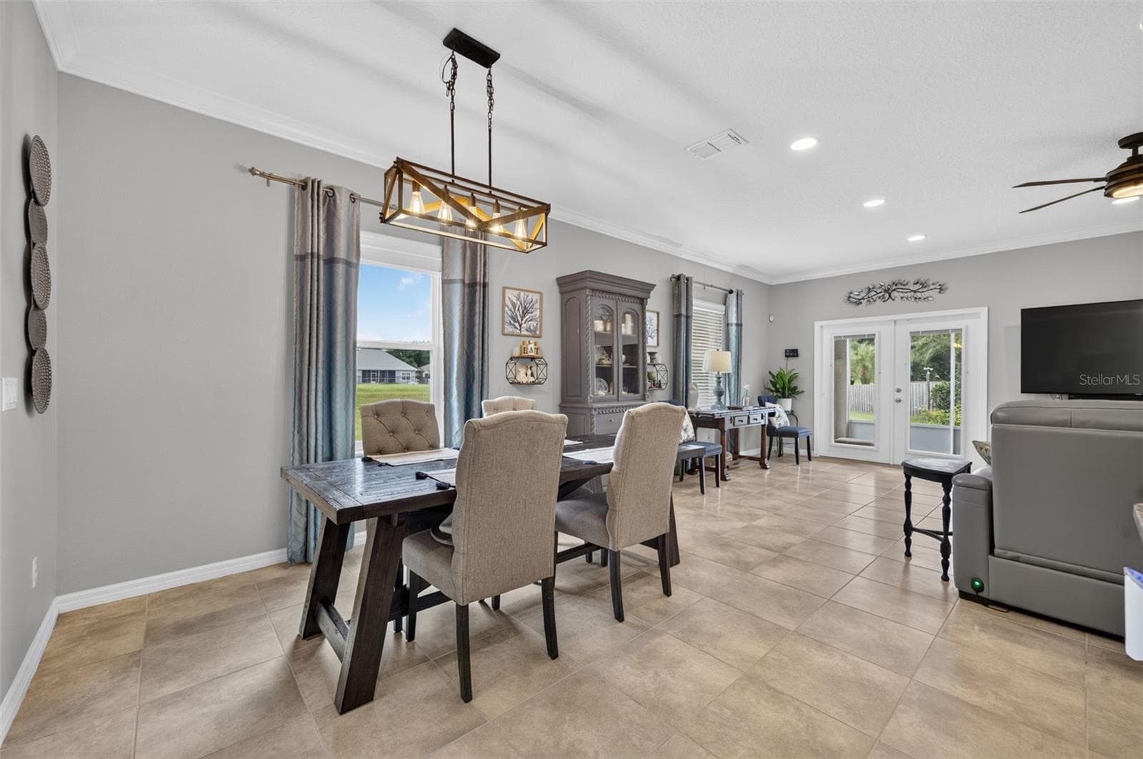 24529 WOODHILL COURT — photo 11 of 28