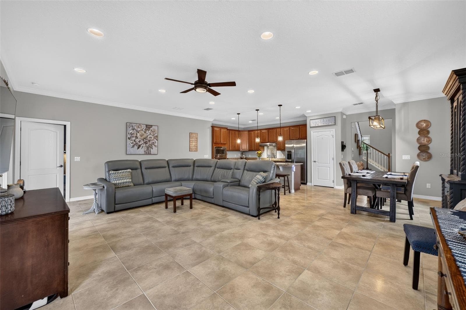 24529 WOODHILL COURT — photo 10 of 28