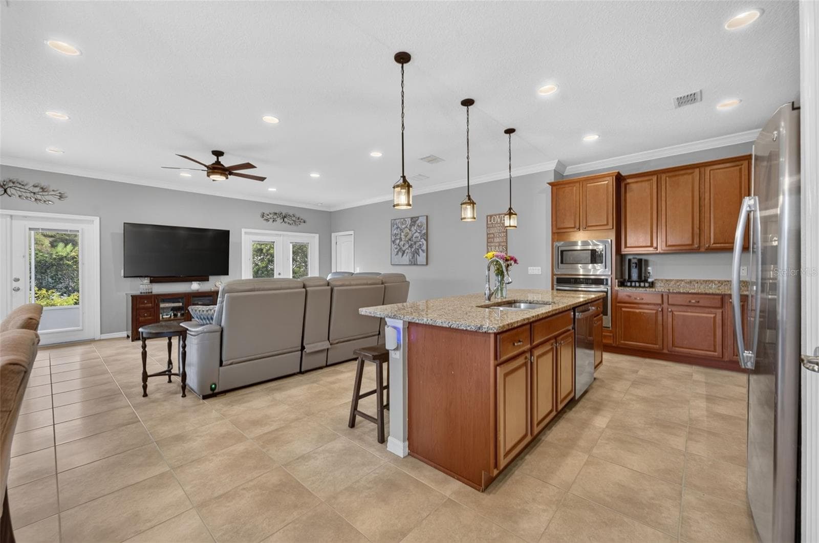 24529 WOODHILL COURT — photo 5 of 28