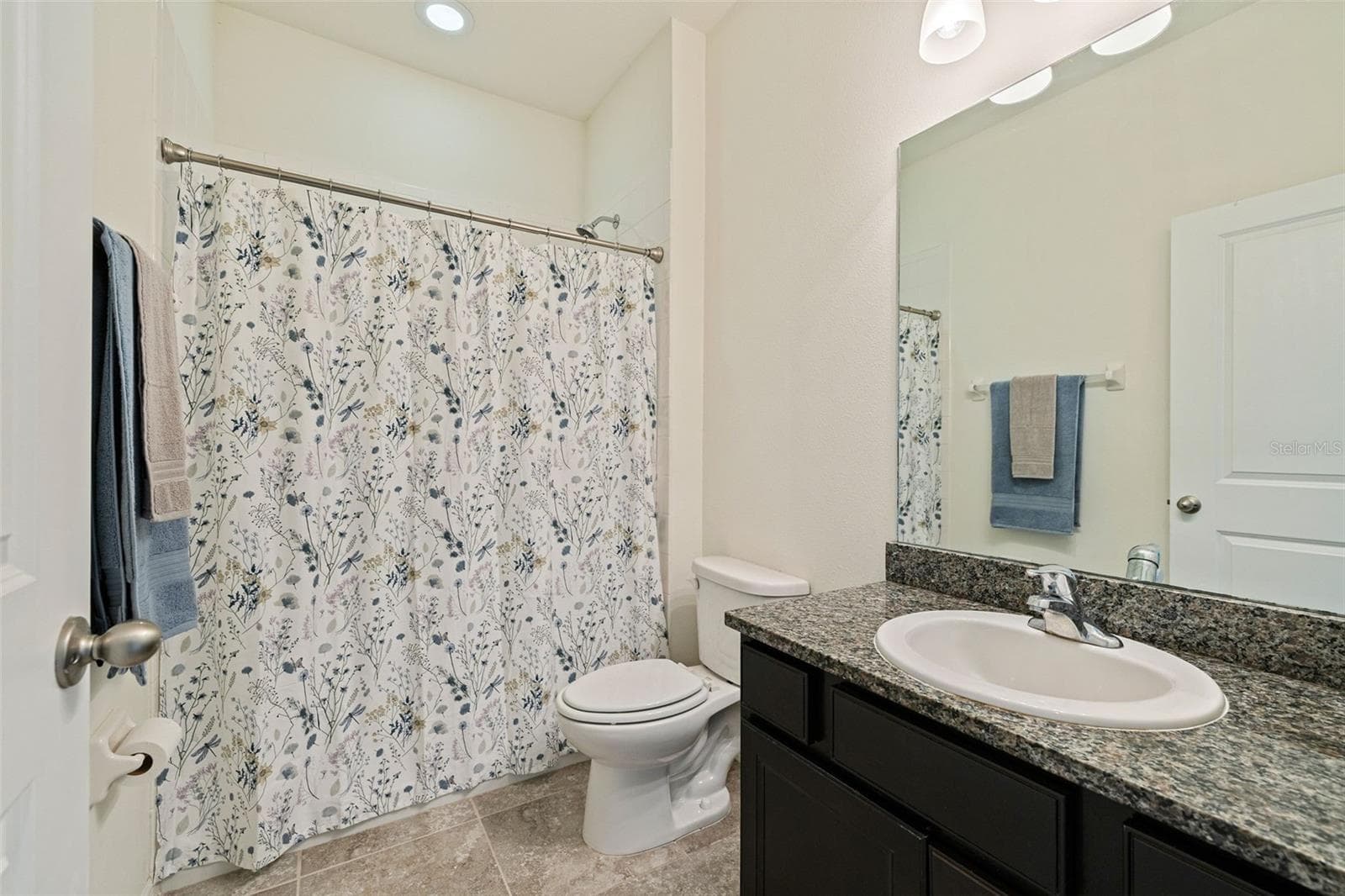 7533 LANTERN PARK AVENUE — photo 25 of 44