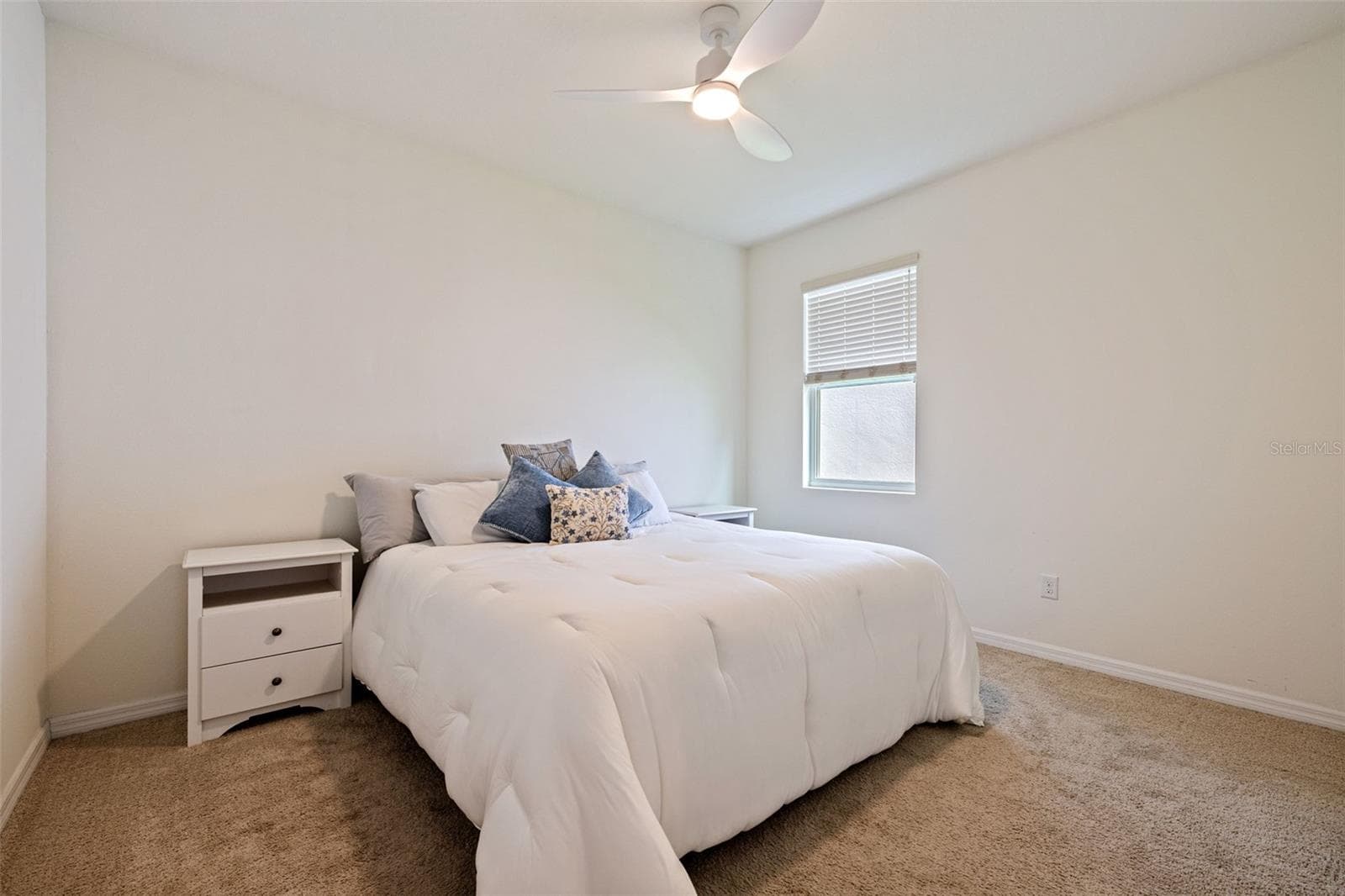 7533 LANTERN PARK AVENUE — photo 24 of 44