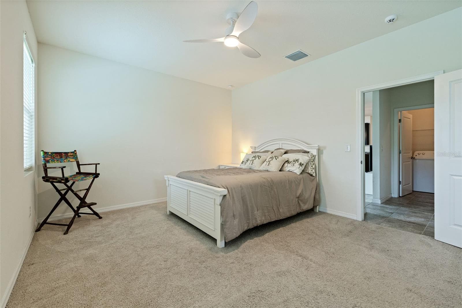 7533 LANTERN PARK AVENUE — photo 15 of 44