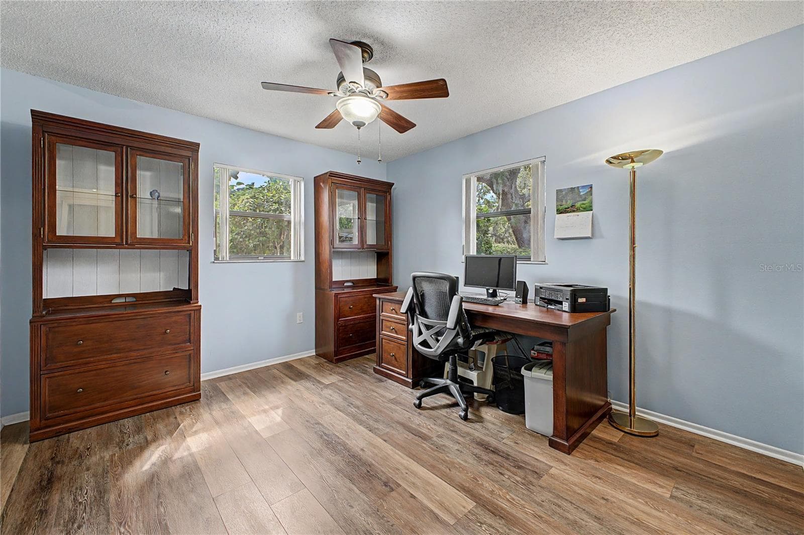 8270 SYCAMORE DRIVE — photo 33 of 68