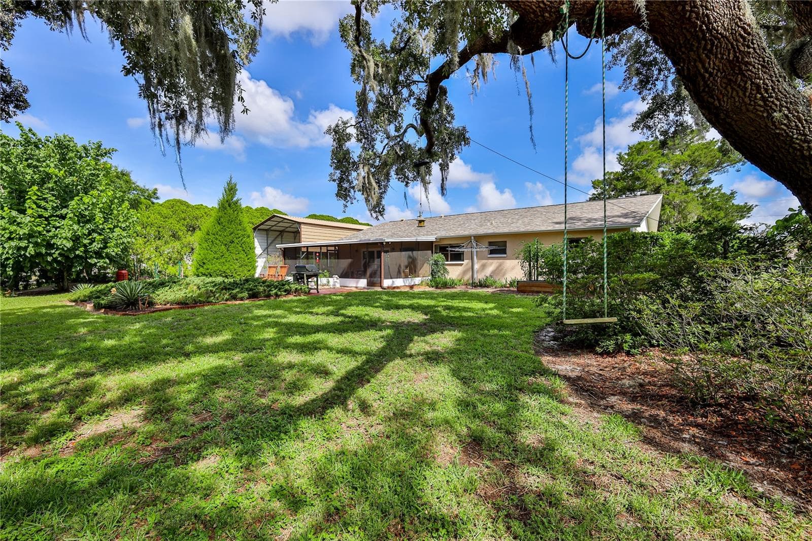 8270 SYCAMORE DRIVE — photo 48 of 68