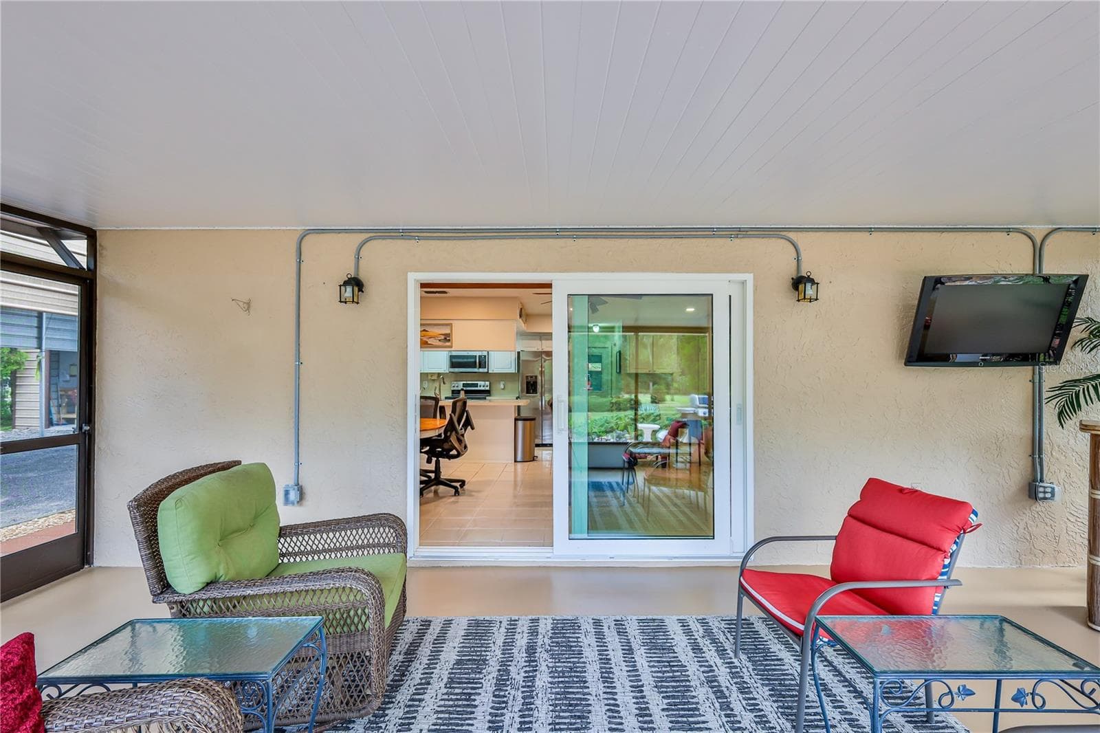 8270 SYCAMORE DRIVE — photo 41 of 68