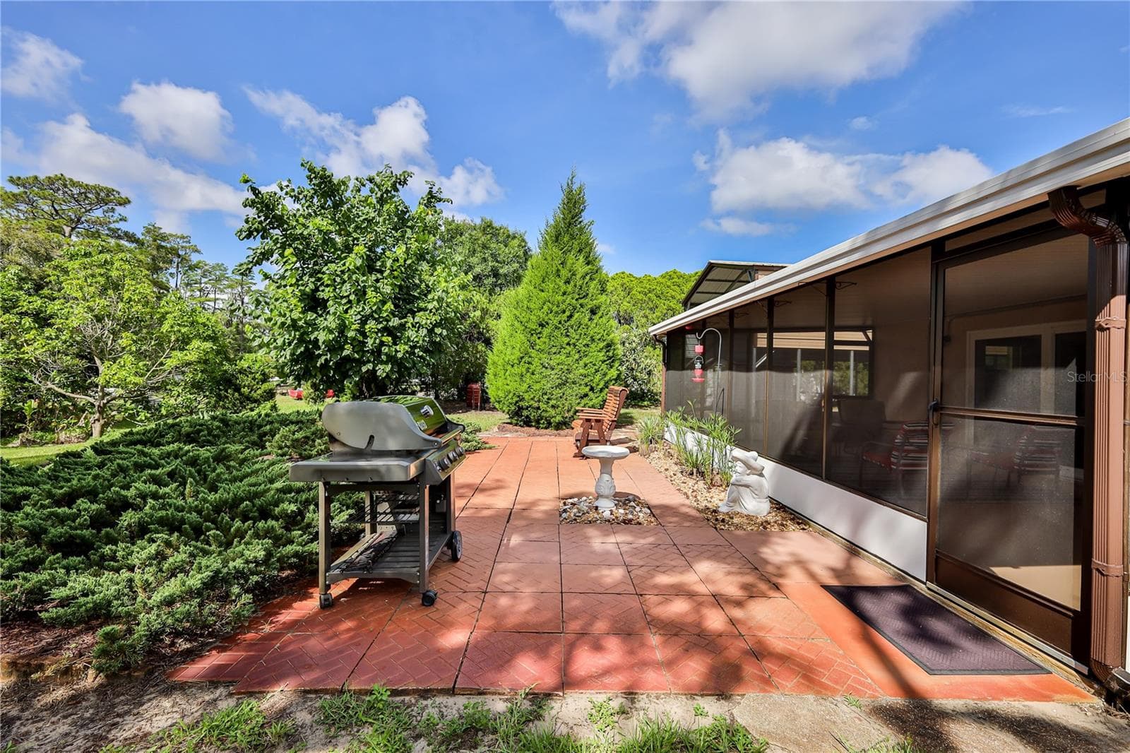 8270 SYCAMORE DRIVE — photo 47 of 68
