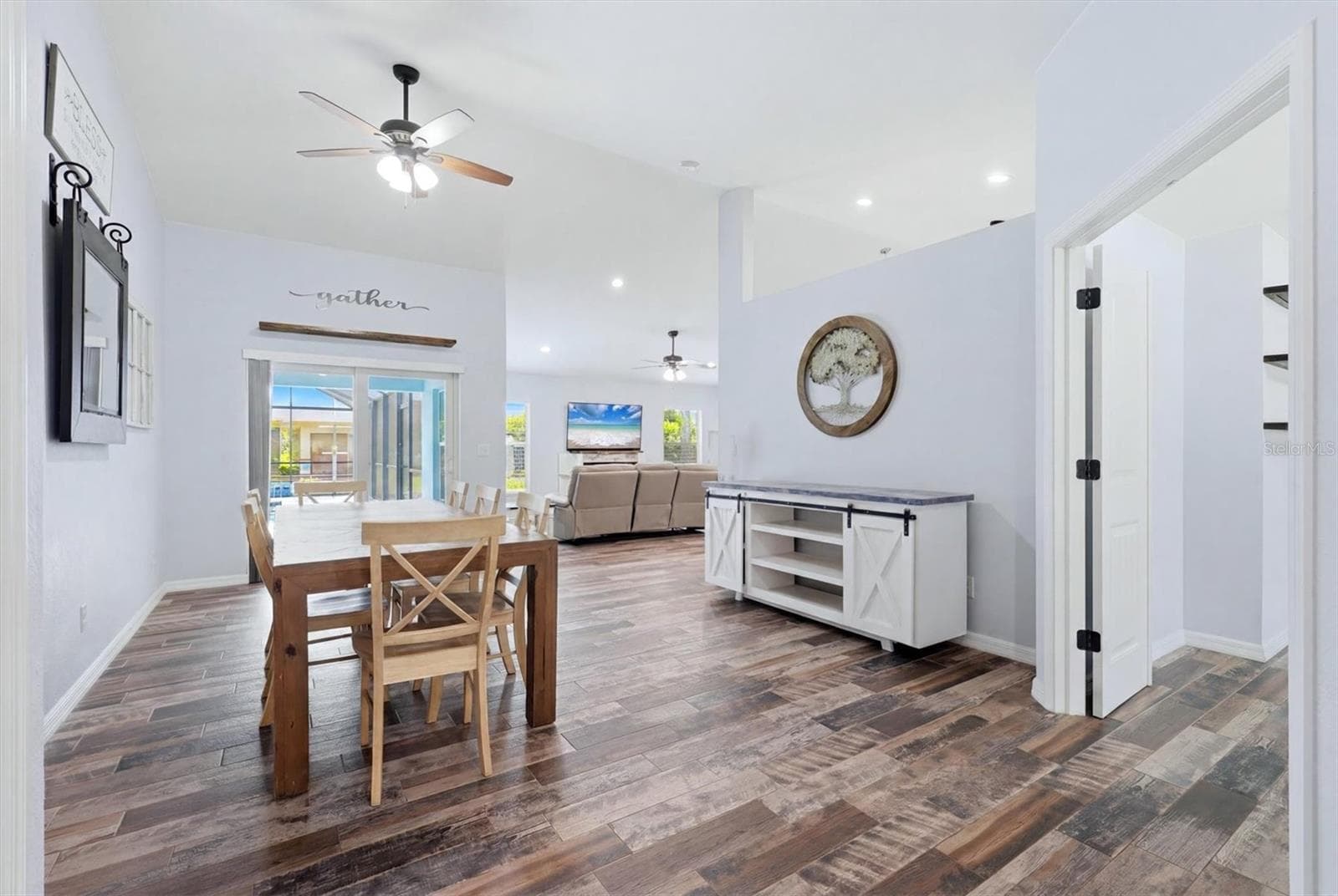 6174 BLACKBERRY STREET — photo 13 of 44