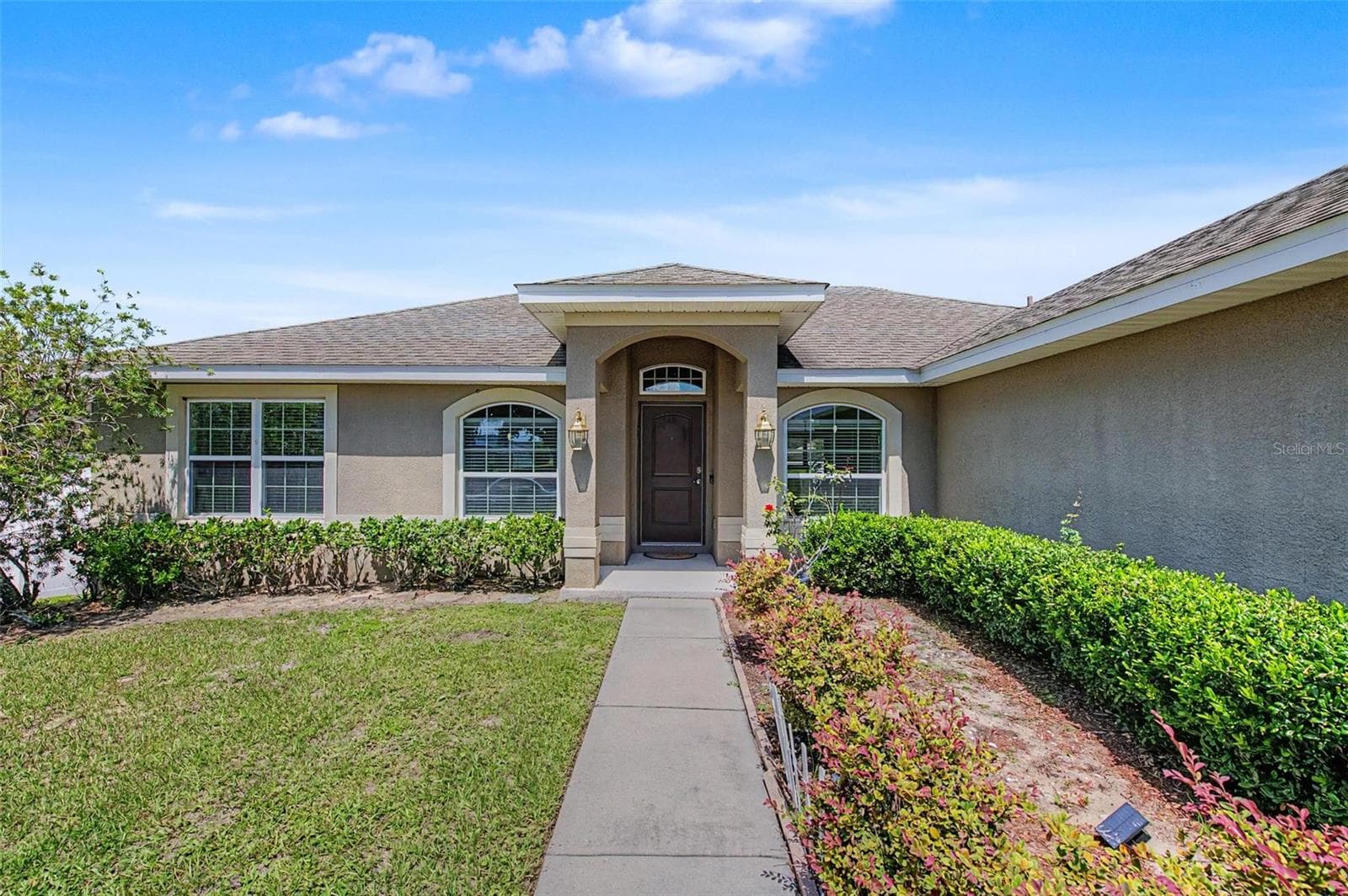 1621 DOVES VIEW CIRCLE — photo 2 of 33