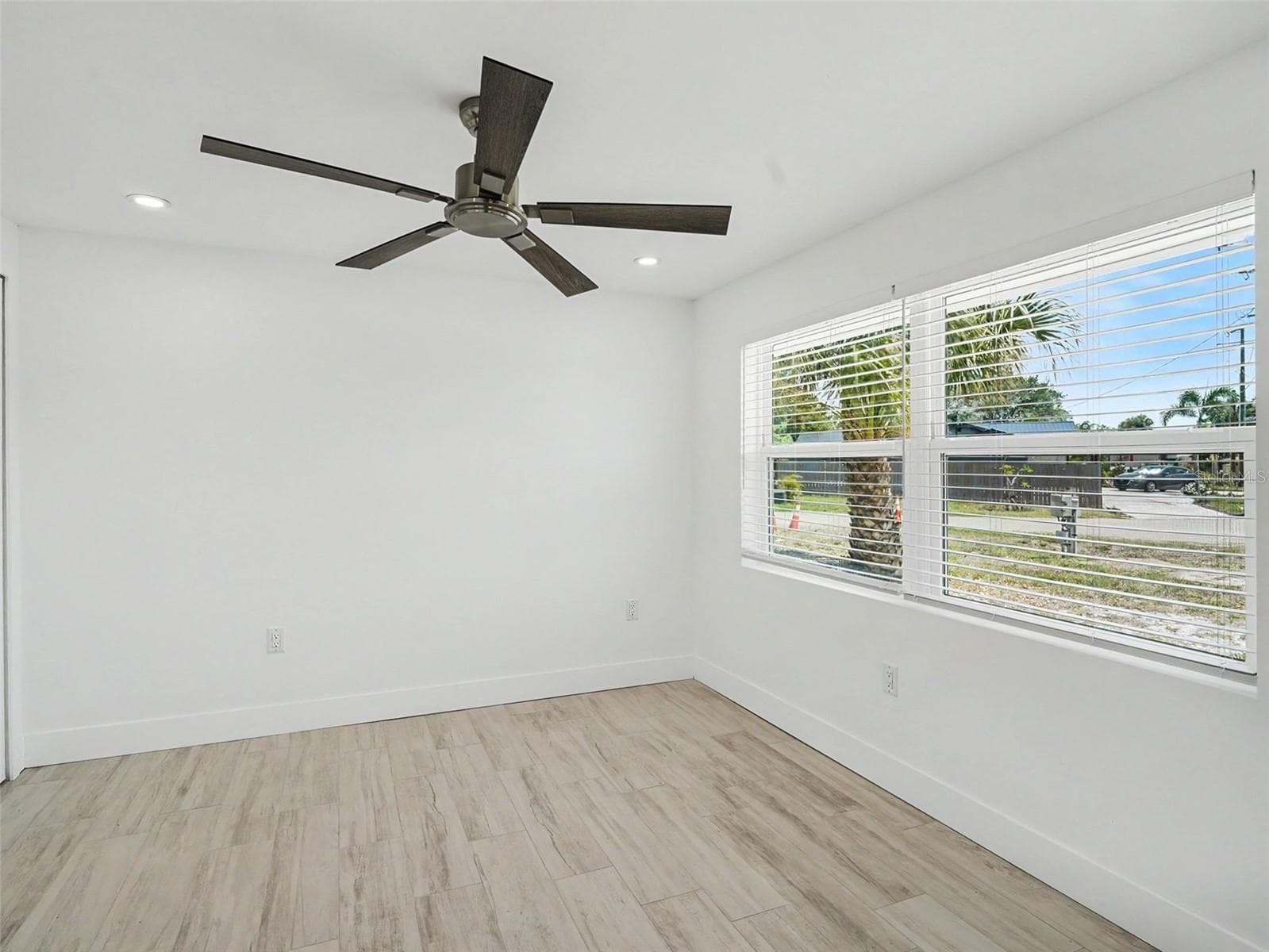802 WHITE HERON BOULEVARD — photo 21 of 40