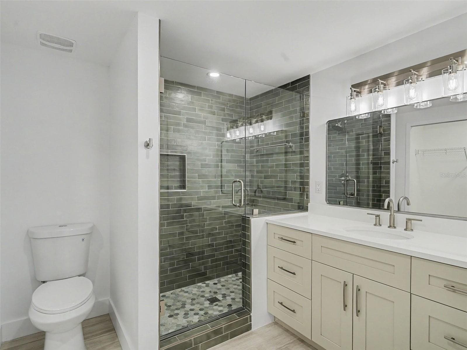 802 WHITE HERON BOULEVARD — photo 18 of 40