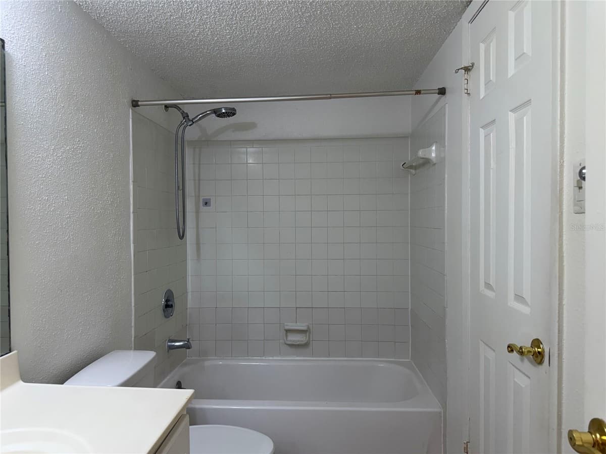 3756 IDLEBROOK CIRCLE — photo 13 of 18