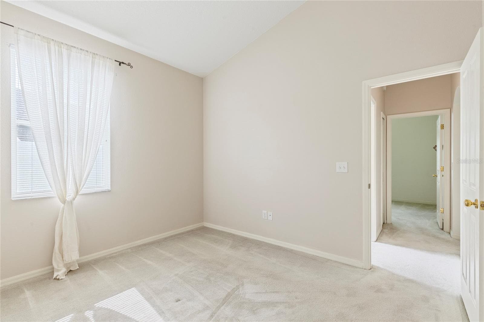 30446 TREMONT DRIVE — photo 16 of 45